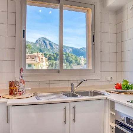 Apartment In Port Soller With Stunning Sea Views Puerto de Sóller